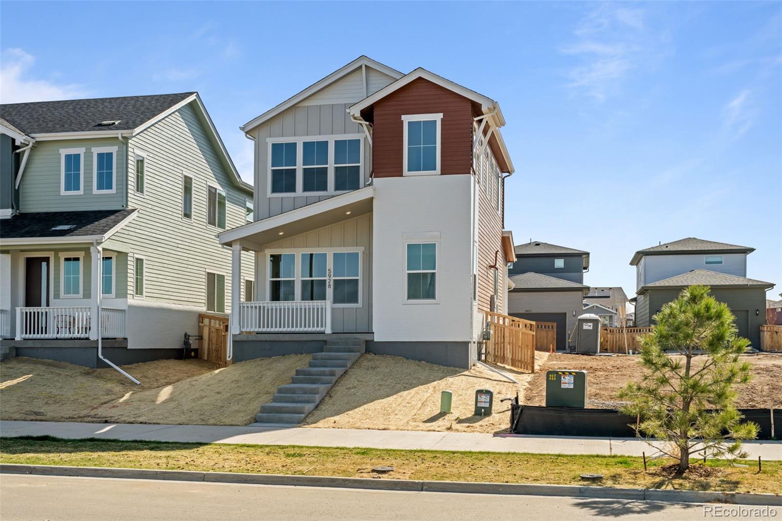 5928 N Lisbon Street, Aurora, CO, 80019 2 5928 N Lisbon Street