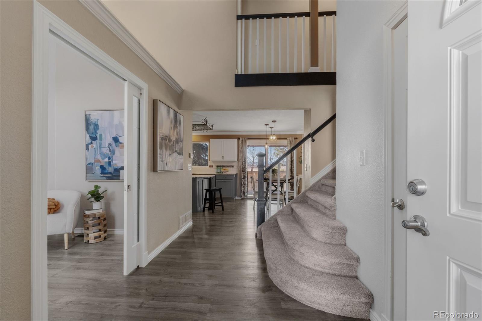 1197 N Deckers Place