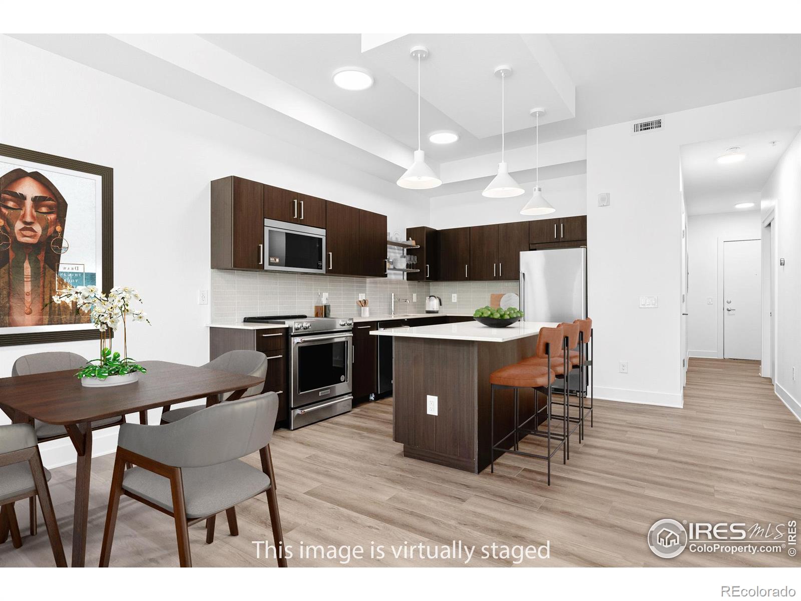 1707 Walnut Street 203