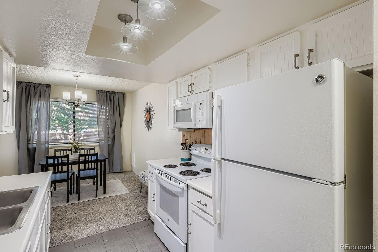 540 S Forest 104