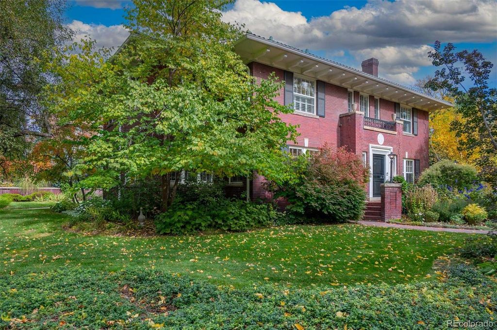 Photo of 2215 E 7th Avenue Parkway, Denver, CO 80206 (MLS # 7894099)