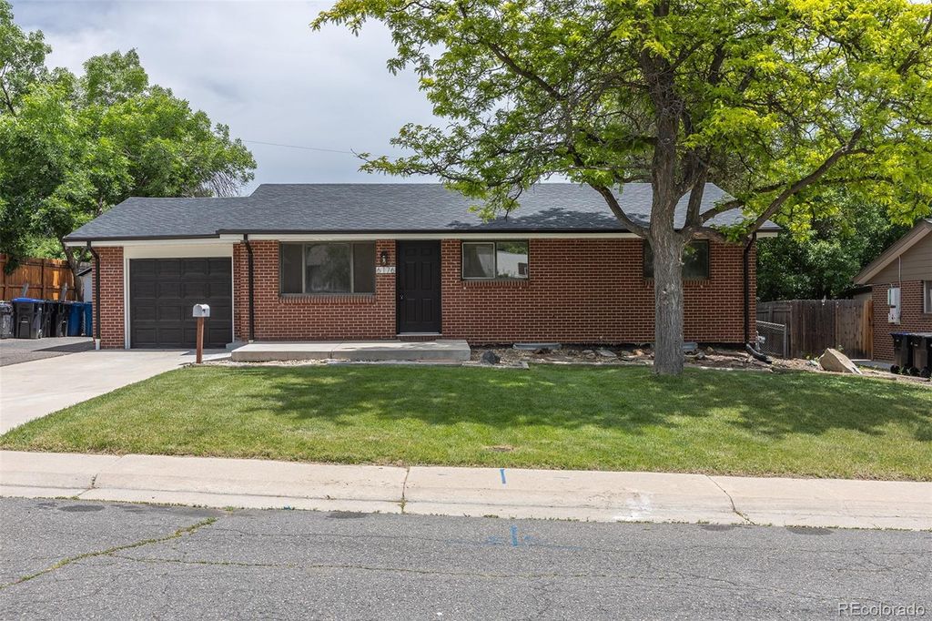 Photo of 6176 Ammons Street, Arvada, CO 80004 (MLS # 9114927)