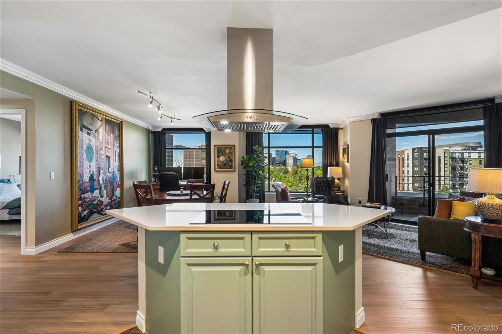 8100 E Union Avenue 608