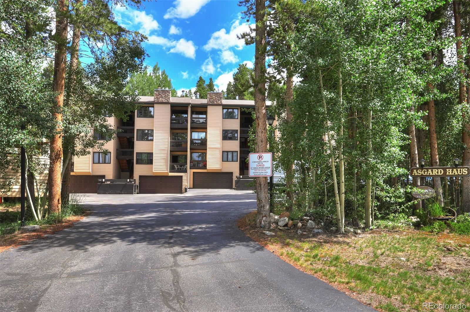 246 Broken Lance Drive 303