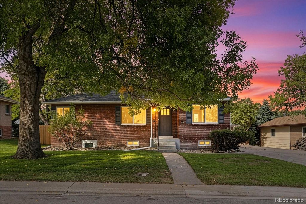Photo of 7265 W 27th Avenue, Wheat Ridge, CO 80033 (MLS # 7153207)