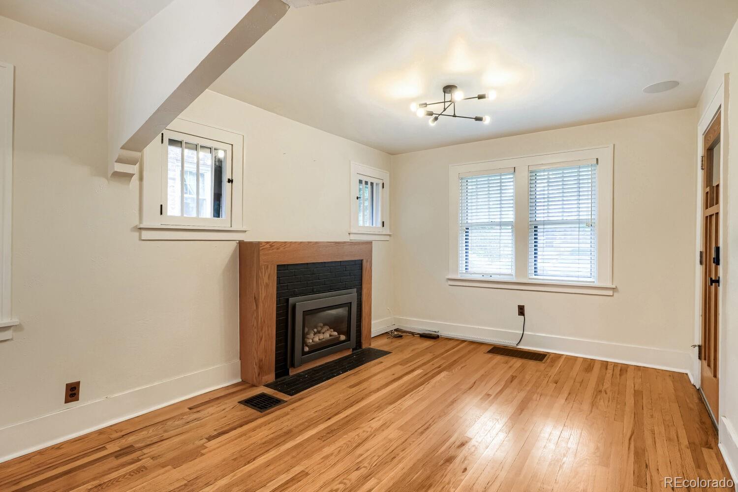1354 Elm Street