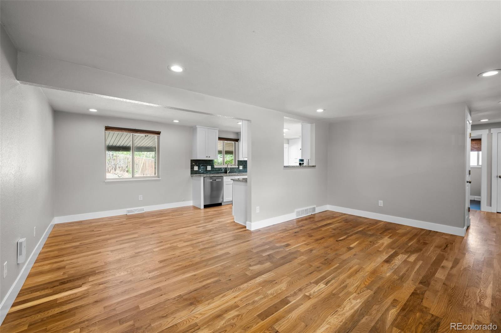 13537 W Alaska Drive