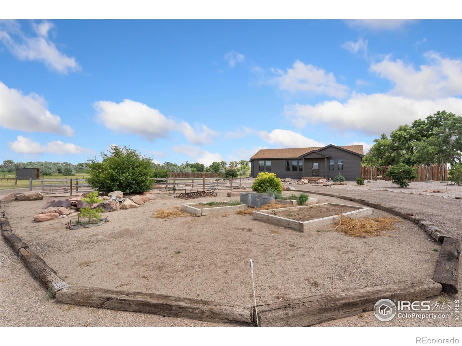 1225 E County Road 72