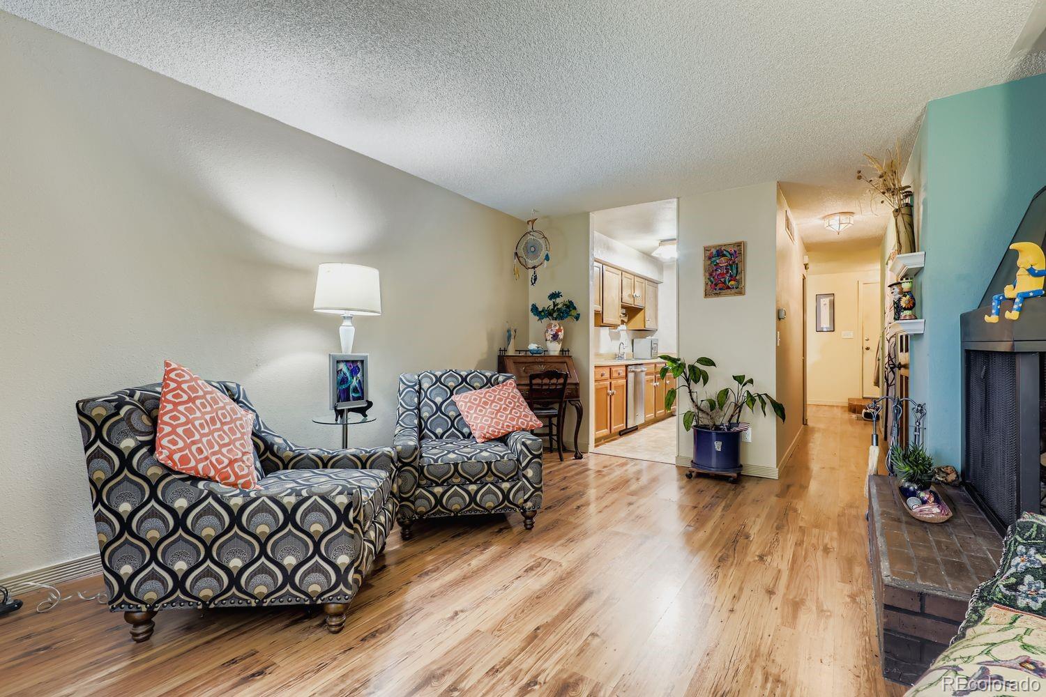 1060 S Parker Road 27