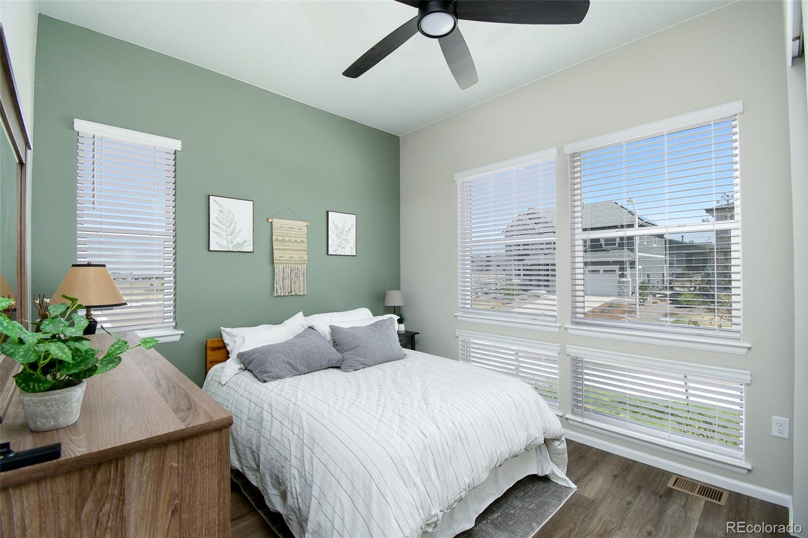 8937 Animas River Street