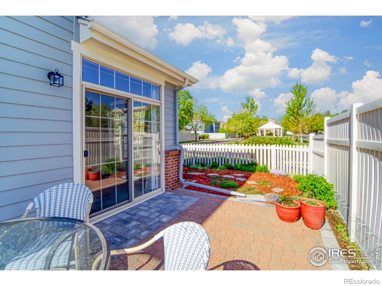9102 W 107th Place