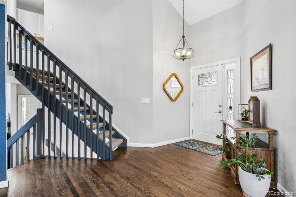 7459 La Quinta Place