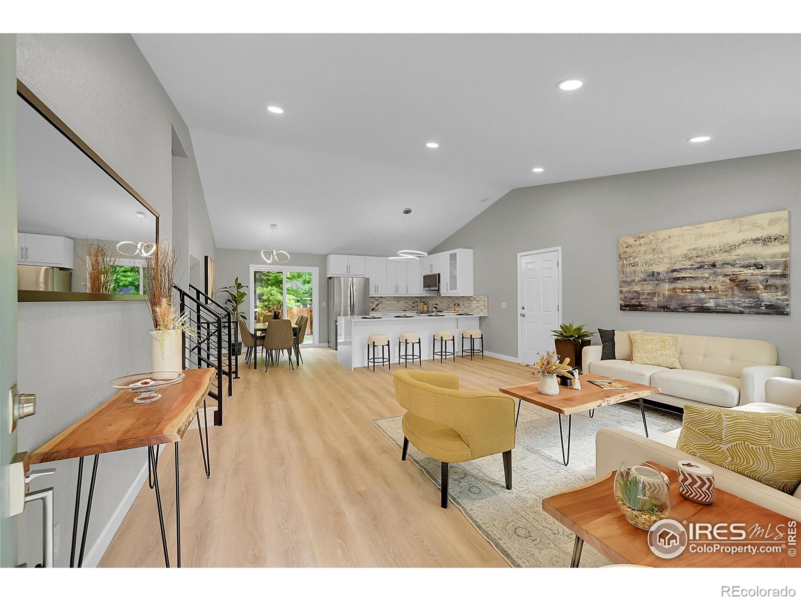 106 S MADISON Avenue