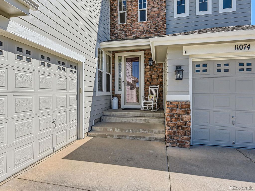Photo of 11074 Grayledge Circle, Highlands Ranch, CO 80130 (MLS # 8355264)