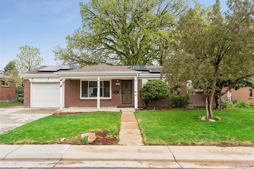 Photo of 3225 W Chenango Avenue, Englewood, CO 80110 (MLS # 6361332)