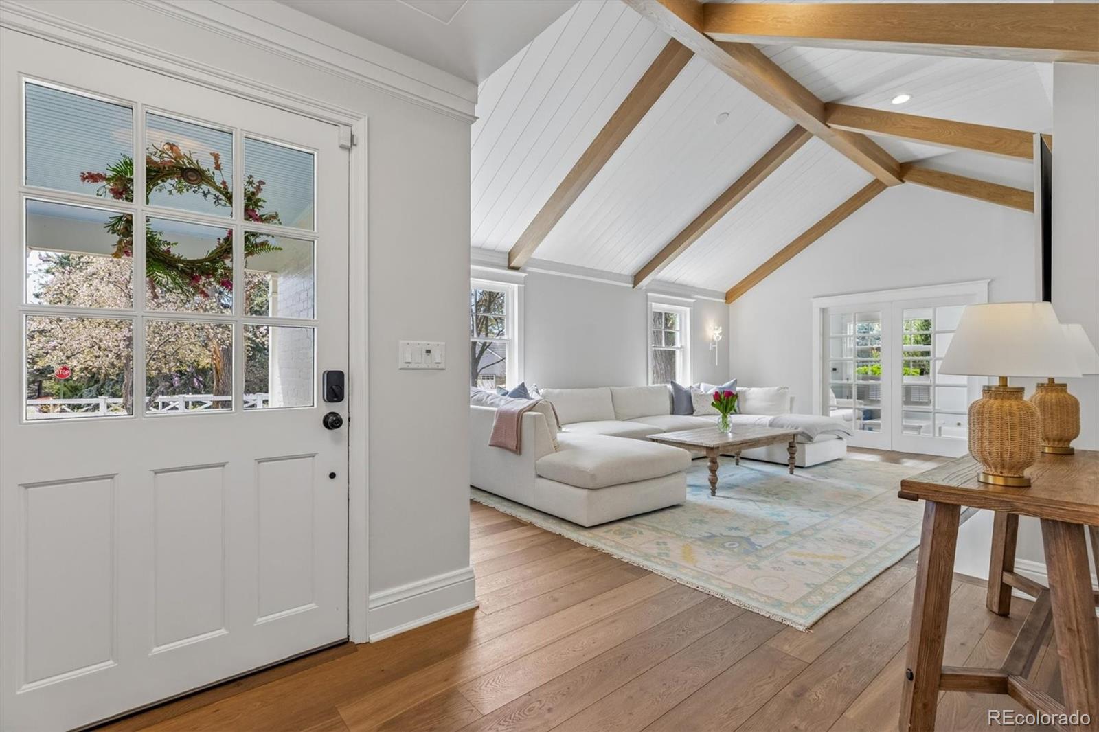 201 Summit Boulevard