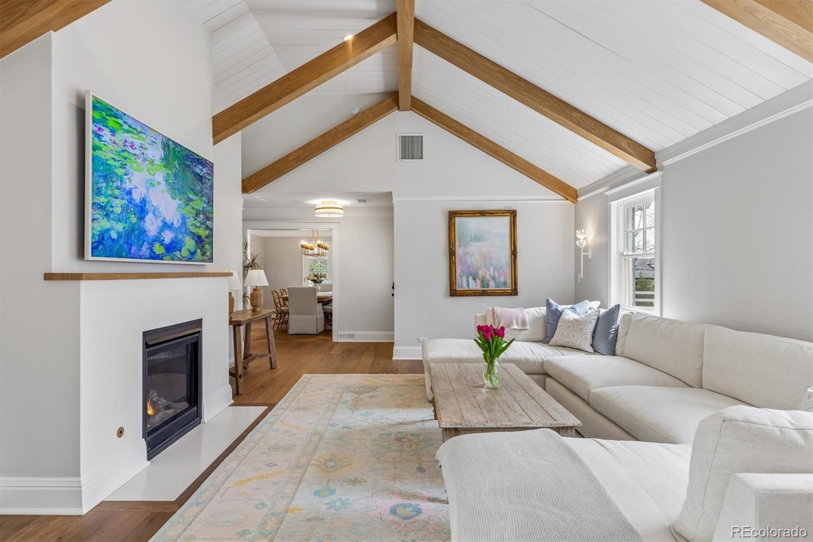 201 Summit Boulevard