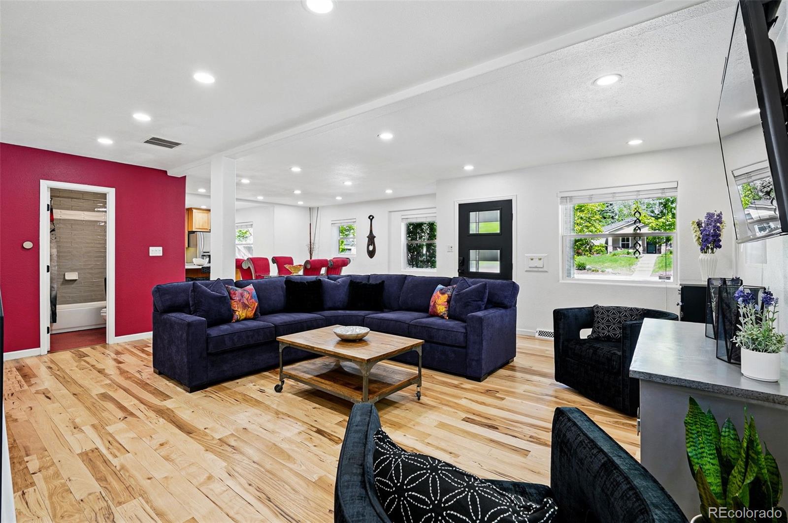 751 Poplar Street