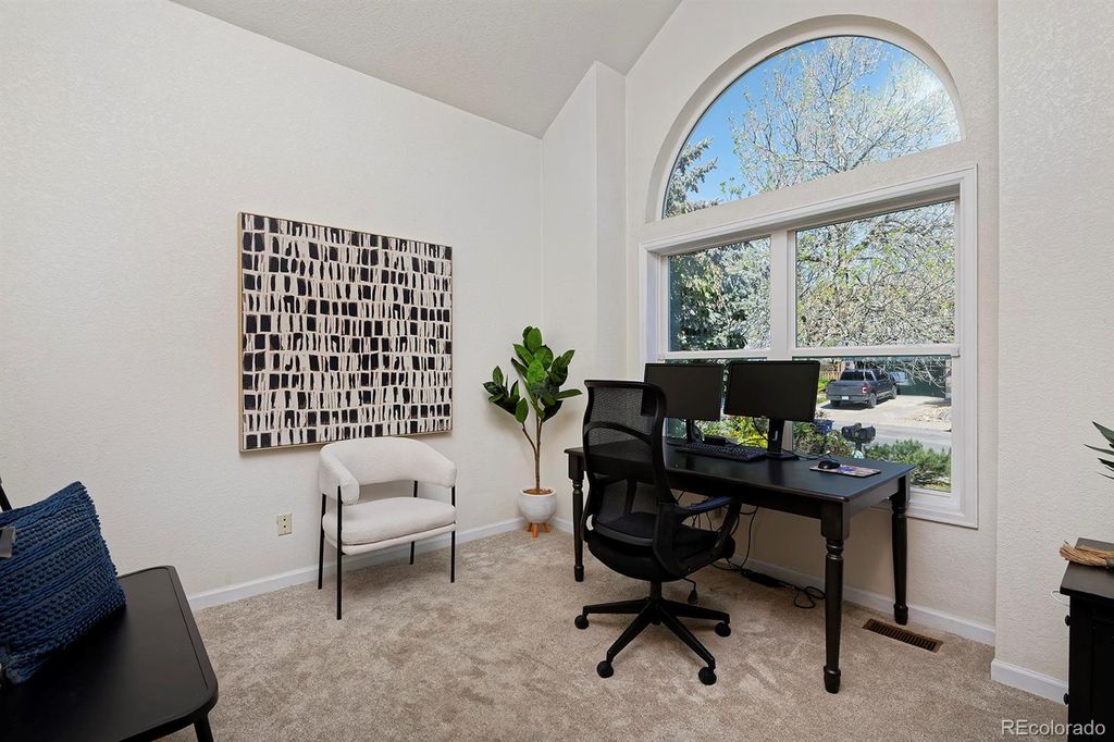 Photo of 810 Trail Ridge Drive, Louisville, CO 80027 (MLS # 8107020)
