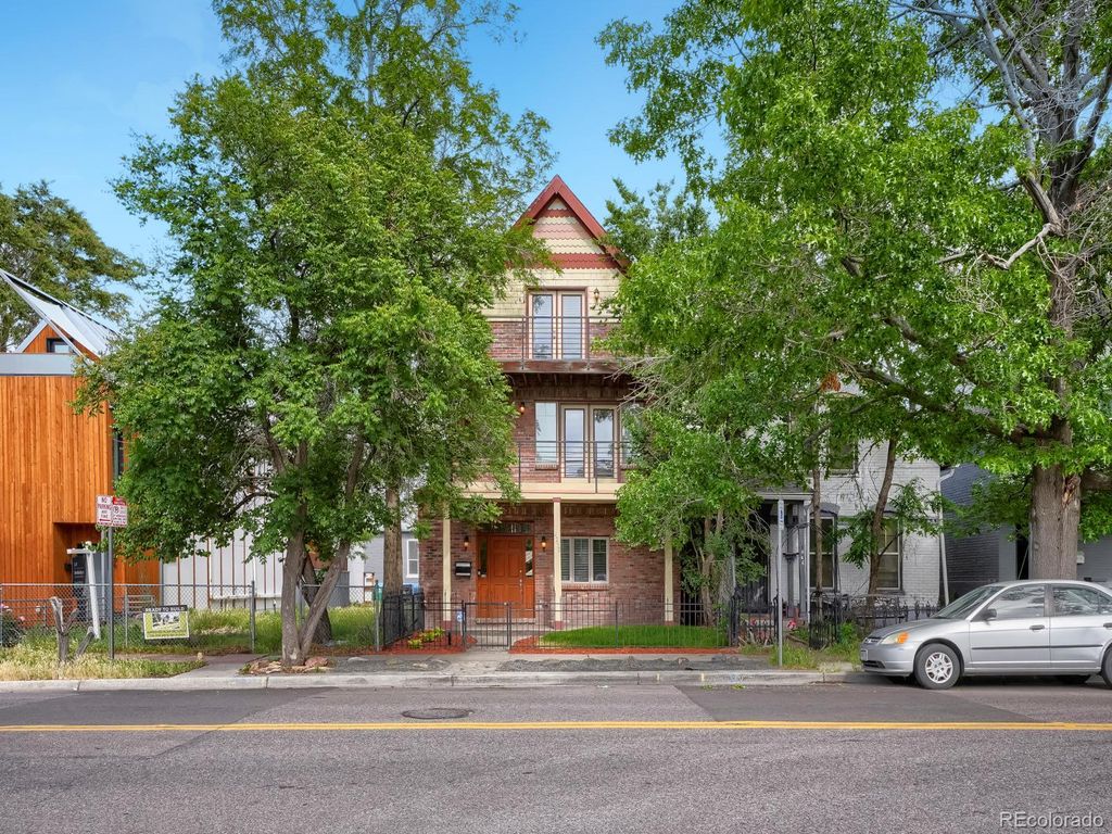 Photo of 2250 N Washington Street, Denver, CO 80205 (MLS # 7244240)
