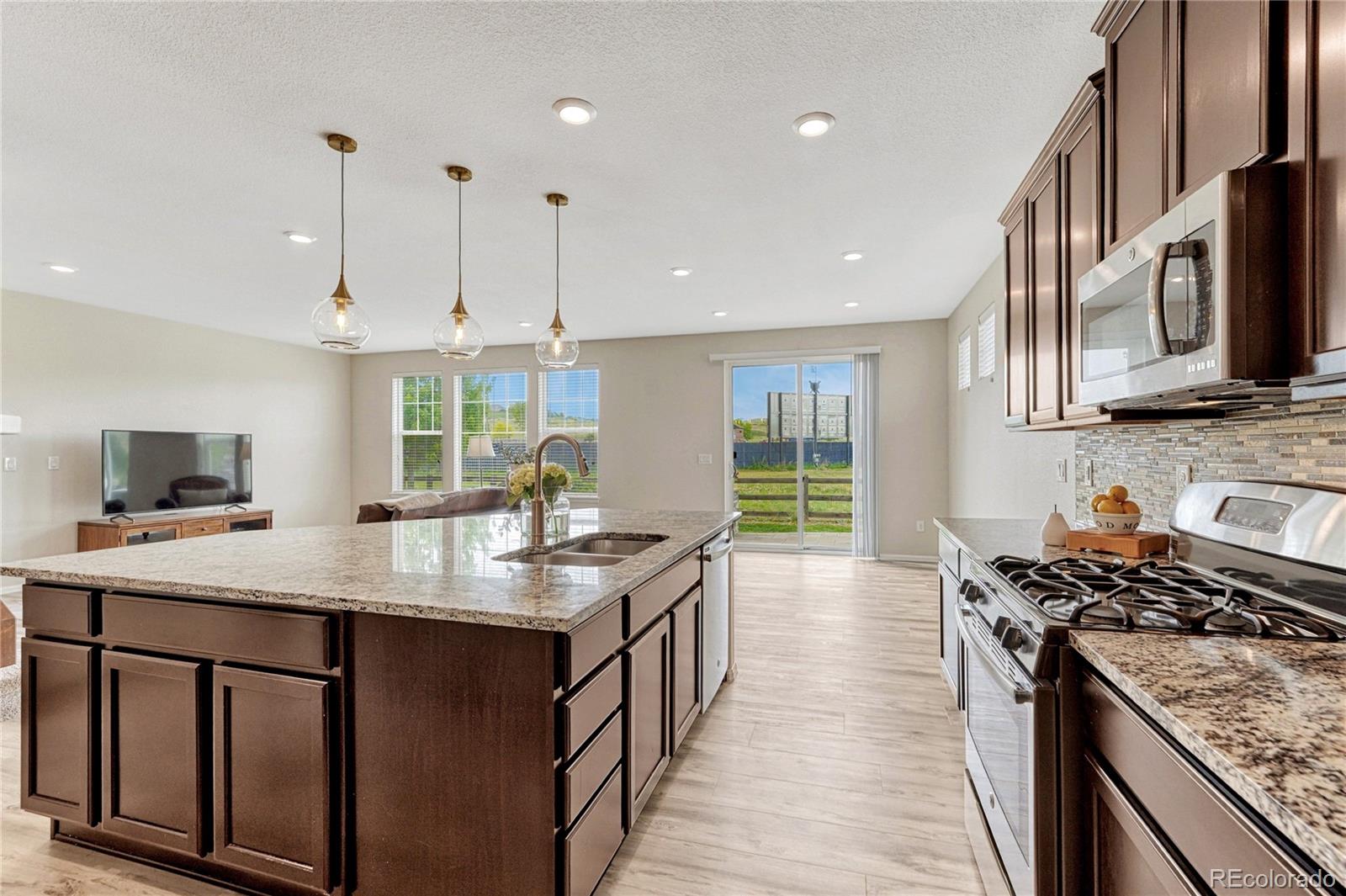 15048 Yellowthroat Street