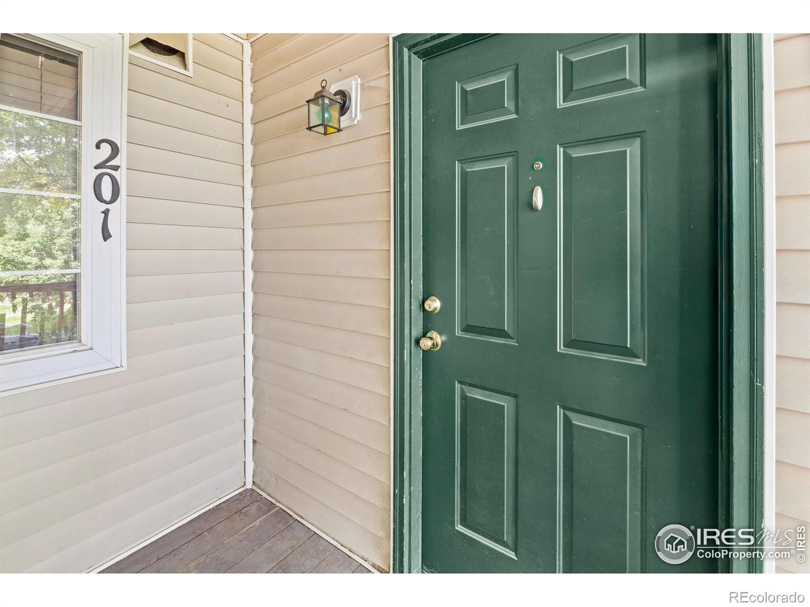 1221 University Avenue A201