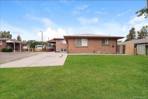 Photo of 681 Fraser Street, Aurora, CO 80011 (MLS # 9599701)