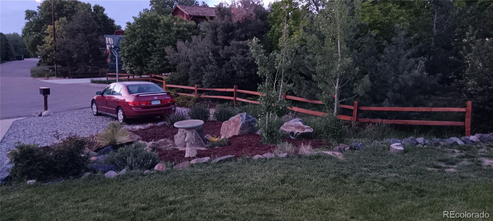 1050 S Florence Street