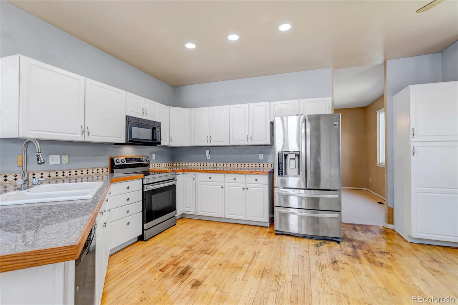 1415 Snowberry Lane