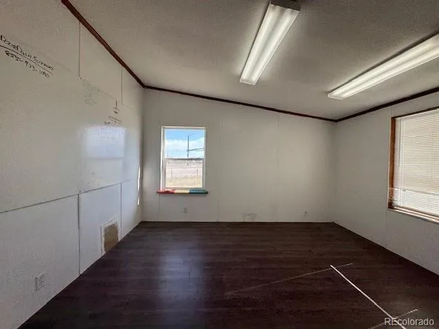 Penrose, Colorado 81240, United States, ,Commercial,Active,109696
