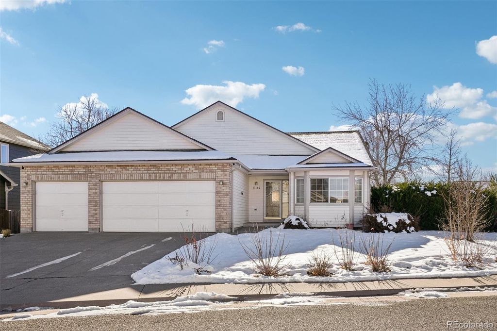 Photo of 11152 W Crestline Drive, Littleton, CO 80127 (MLS # 1885987)