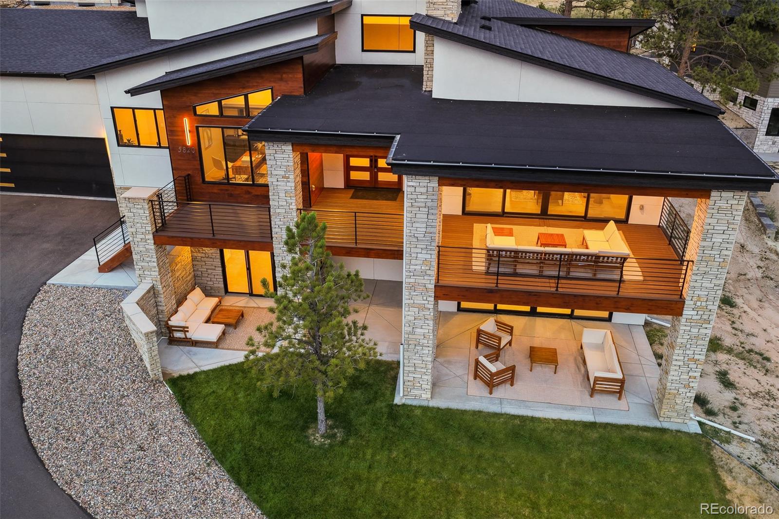 5820 Powell Road