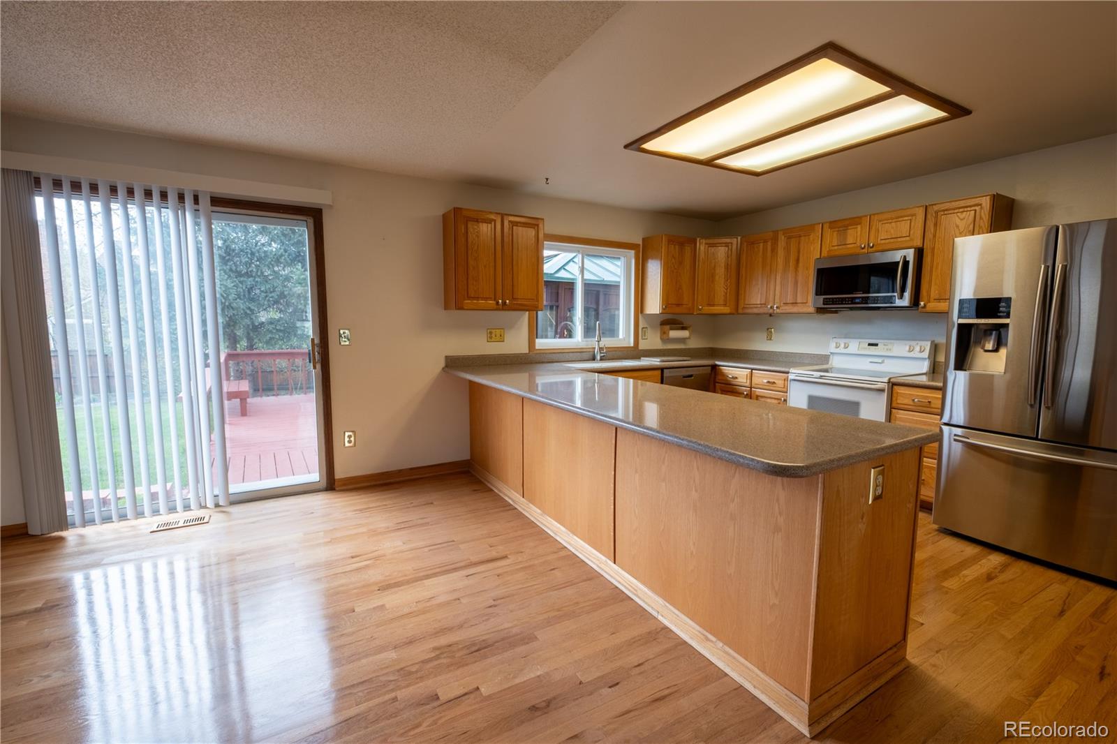 7334 S Moore Street, Littleton, CO, 80127 4 7334 S Moore Street