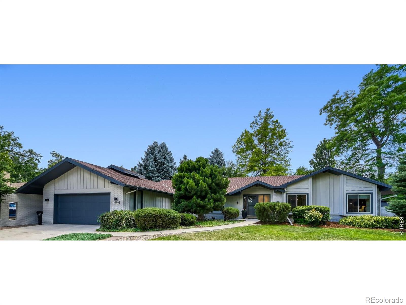 3880 Chippewa Drive