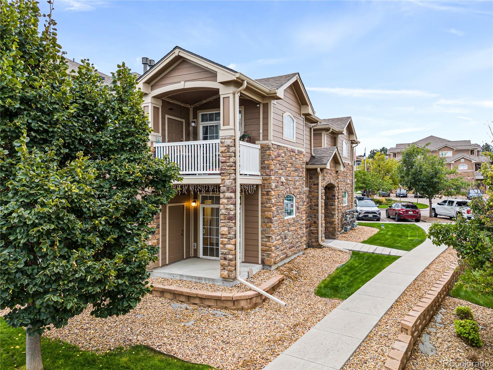 7440 S Blackhawk Street 9-108