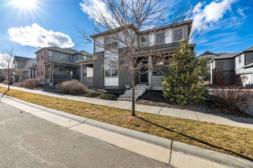 Photo of 9781 Bennett Peak Street, Littleton, CO 80125 (MLS # 3987001)
