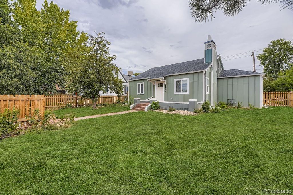 Photo of 2600 Colorado Boulevard, Denver, CO 80207 (MLS # 9720120)