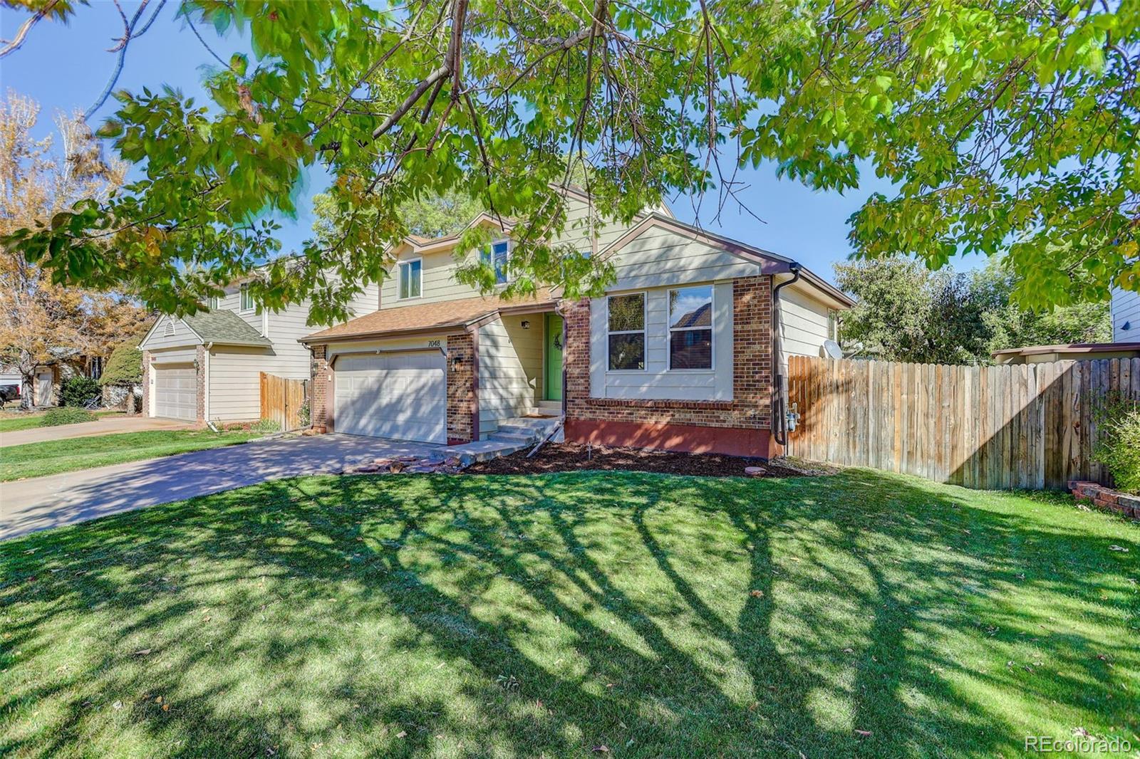 7048 S Flower Court