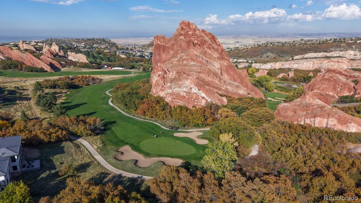 7648 Hawks Nest Trail