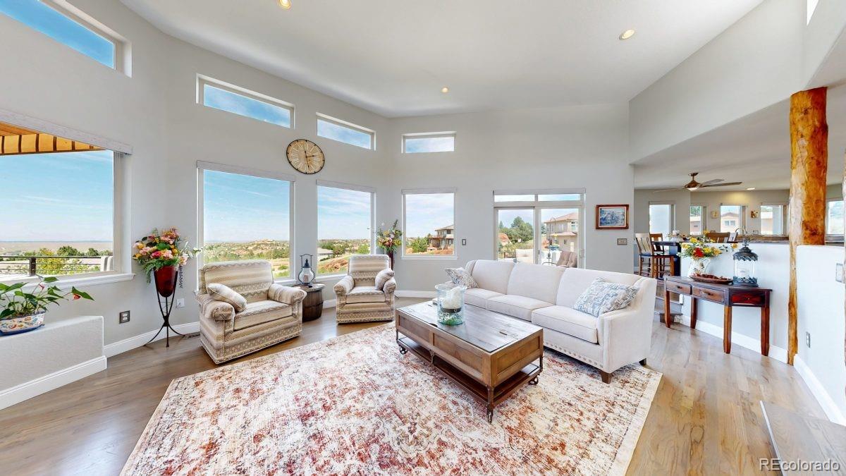7648 Hawks Nest Trail