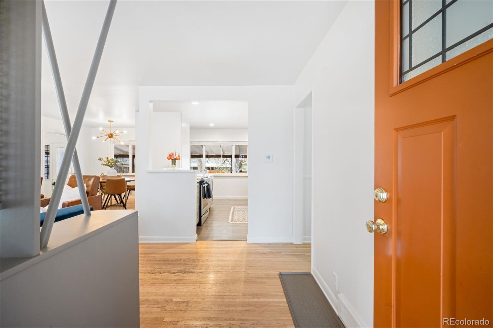 1803 S Glencoe Street