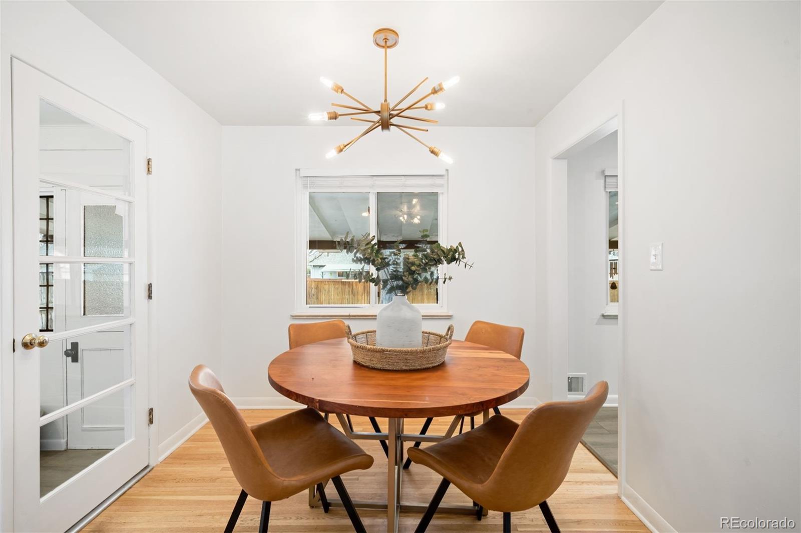 1803 S Glencoe Street