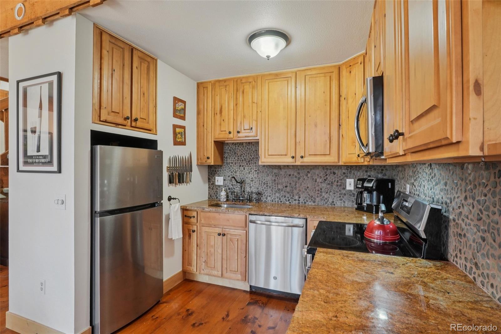 166 S Fuller Placer Road 6