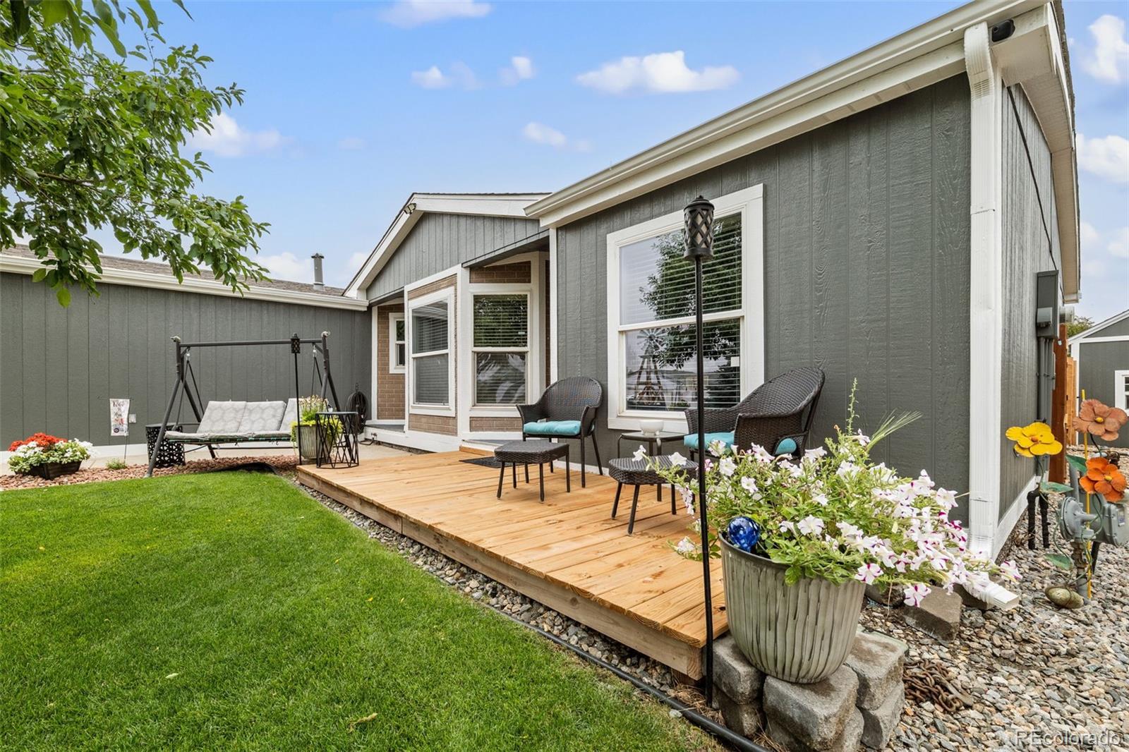 325 Ravine Way