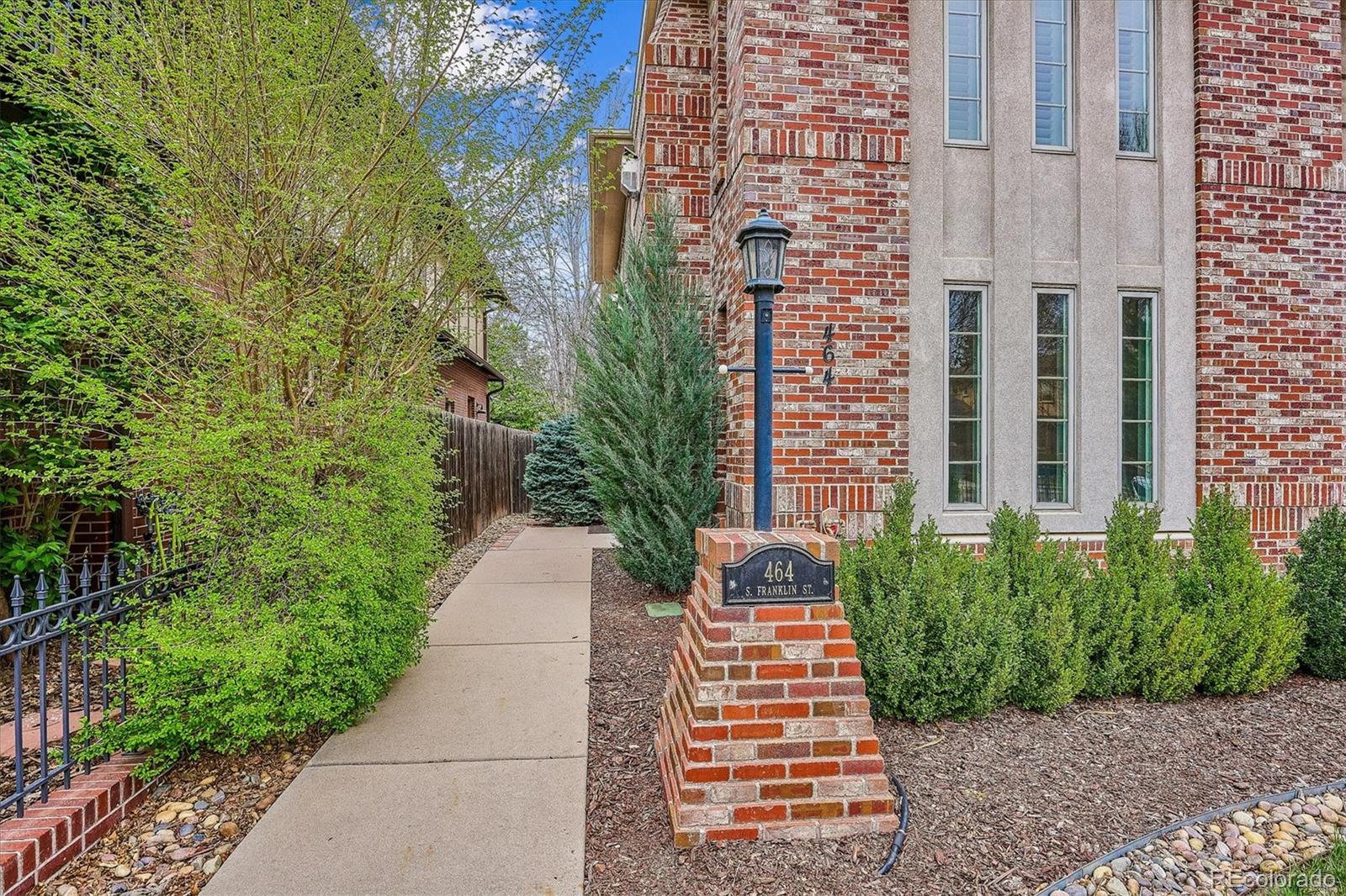 464 S Franklin Street
