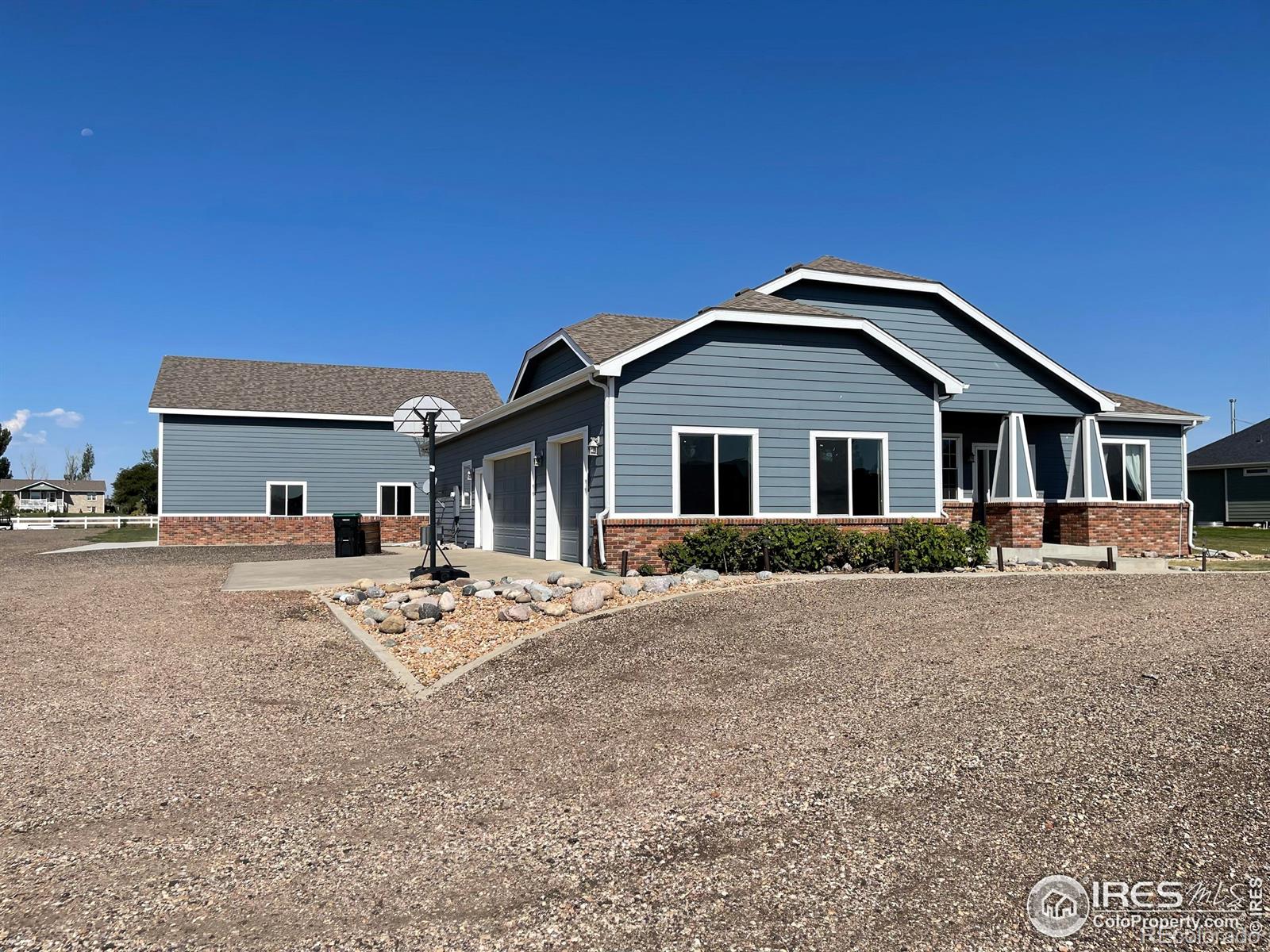 20199 Leola Way