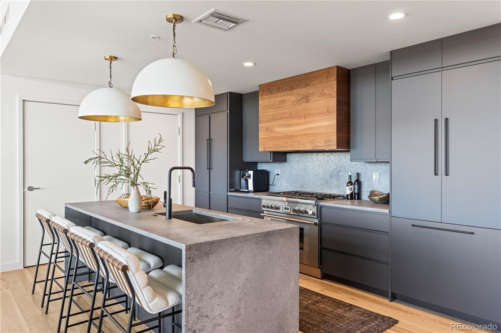 1620 Little Raven Street Unit 705, Denver, CO 80202 — MLS #7277026 — photo 2 of 49
