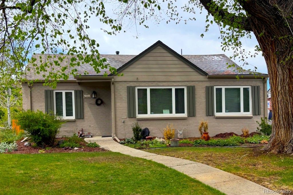 Photo of 987 Glencoe Street, Denver, CO 80220 (MLS # 9436423)