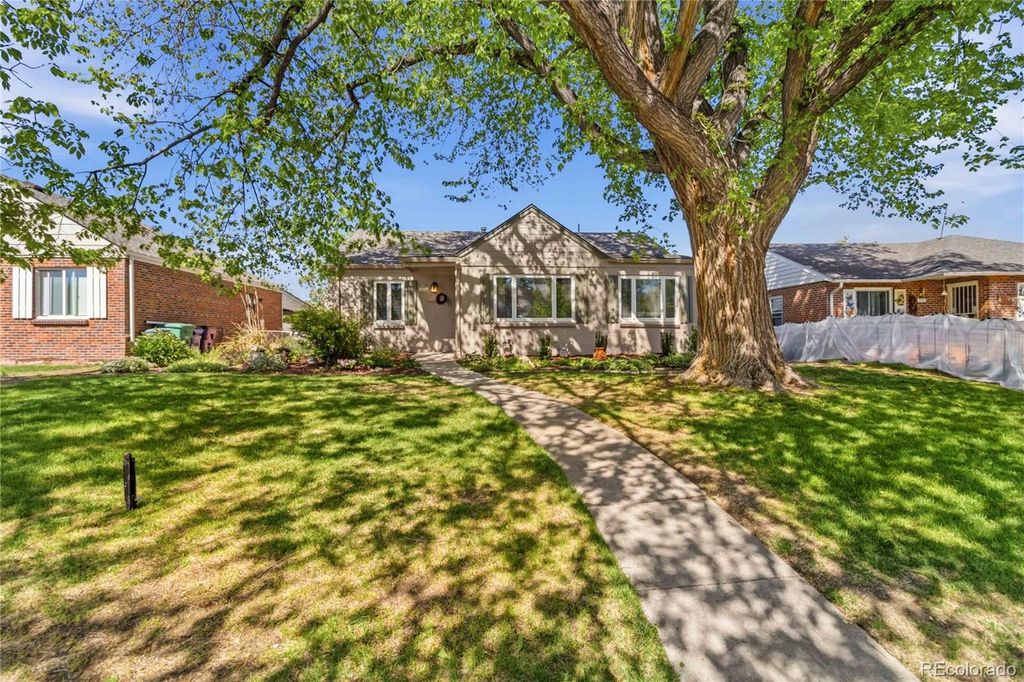 Photo of 987 Glencoe Street, Denver, CO 80220 (MLS # 9436423)