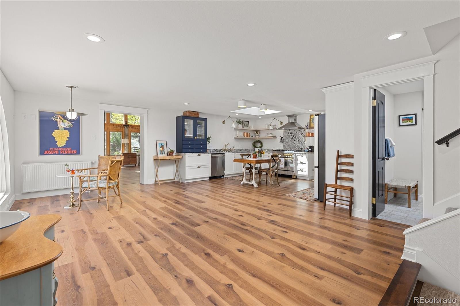 1669 Apple Valley Road